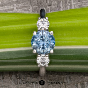 The "Wisteria" 3.5mm in platinum with 1.58-carat Montana sapphire