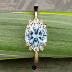 The "Hesperia" in 14k yellow gold with 2.21-Carat Montana Sapphire