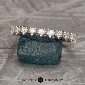 The "Asterope" band in platinum