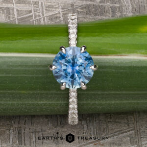 The Tapered Pave "Anemone" ring in 14k white gold with 1.82-carat Montana sapphire