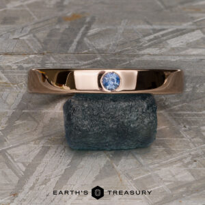 The "Denali" ring in 14k rose gold, polished, with medium blue sapphire