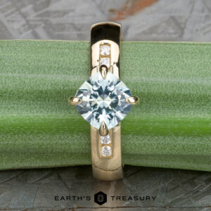 The "Keeley" ring in 14k yellow gold with 1.61-Carat Montana sapphire