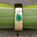 The "Hermes" ring in 14k yellow gold with 0.46-carat emerald