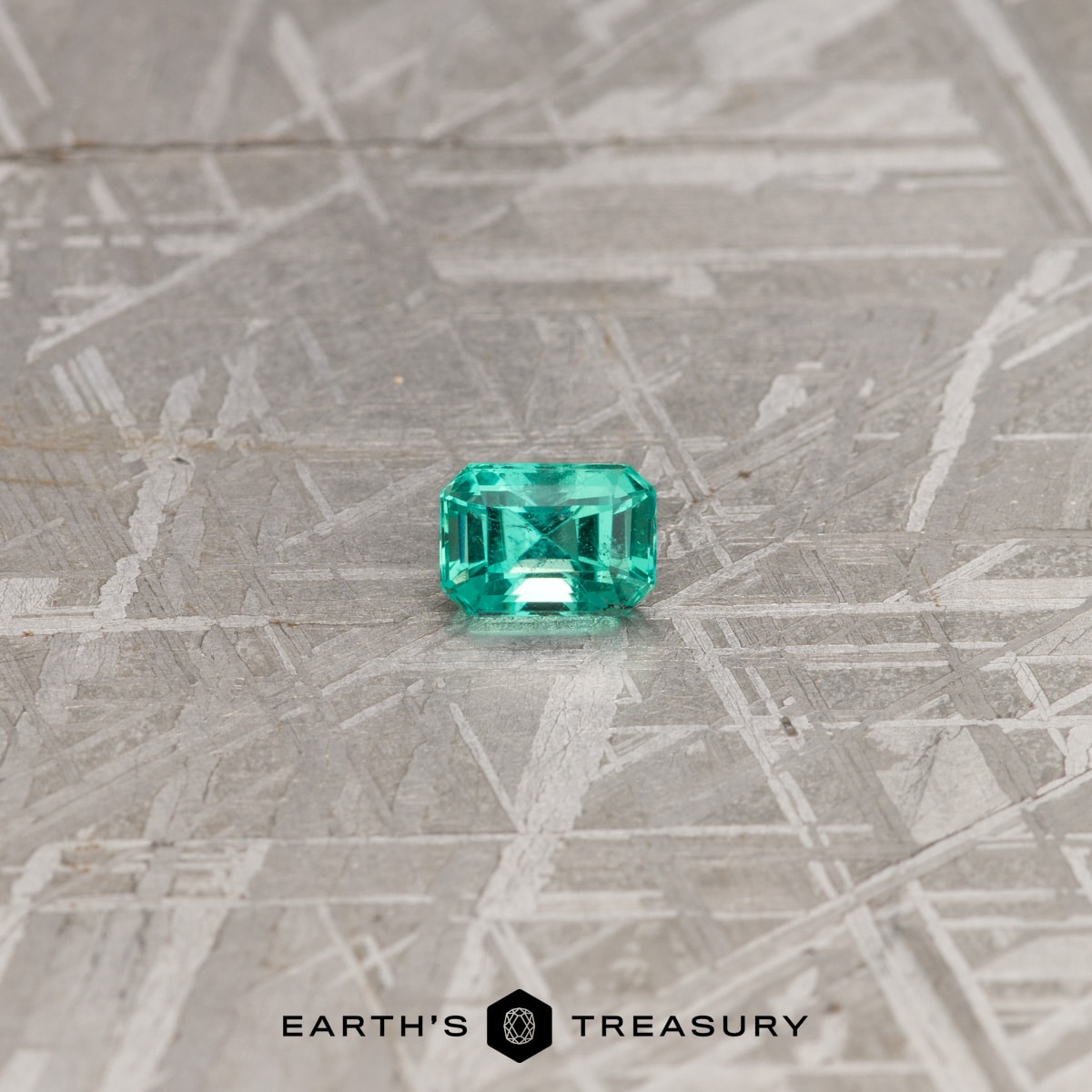 0.80-Carat Bright Green Colombian Emerald (Oiled) - Earth's Treasury