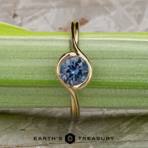The “Toi Et Moi” with Emerald-Cut Diamond - Earth's Treasury
