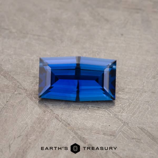 0.91-carat Ceylon sapphire (Heated)